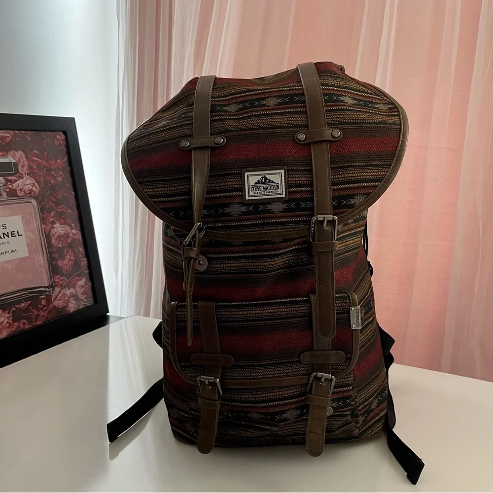 Steve Madden Barnett Avenue Utility Backpack Unisex
